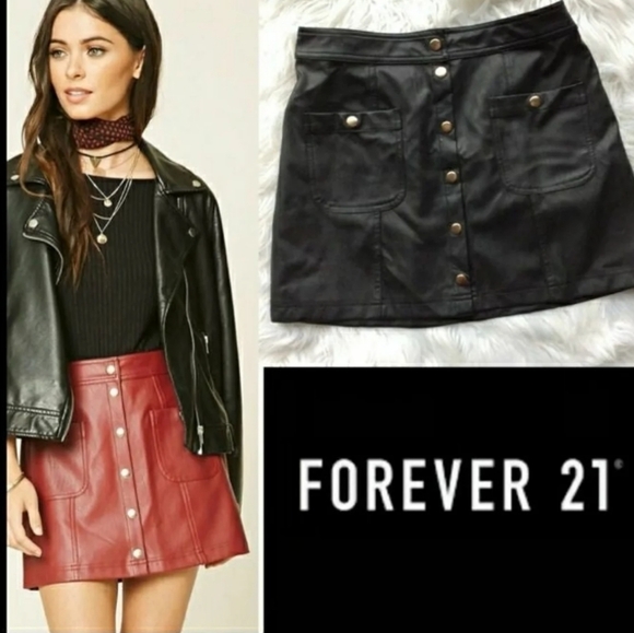 Forever 21 Faux Leather Button Down Mini Skirt. - Picture 1 of 13